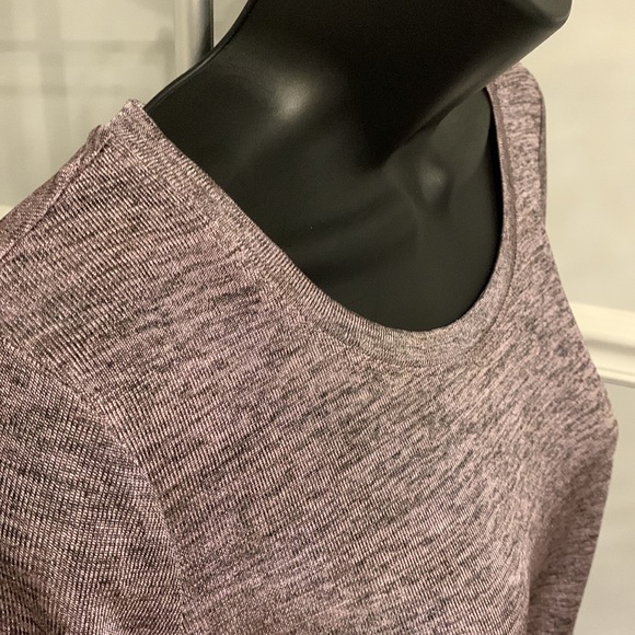 June and Delaney Lavender Marled Knot Front Tunic Size S - Picture 3 of 7